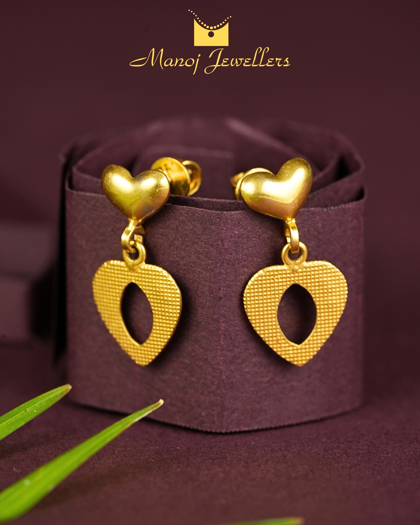 💛 Wear Your Heart – Elegant Gold Drops by Manoj Jewellers